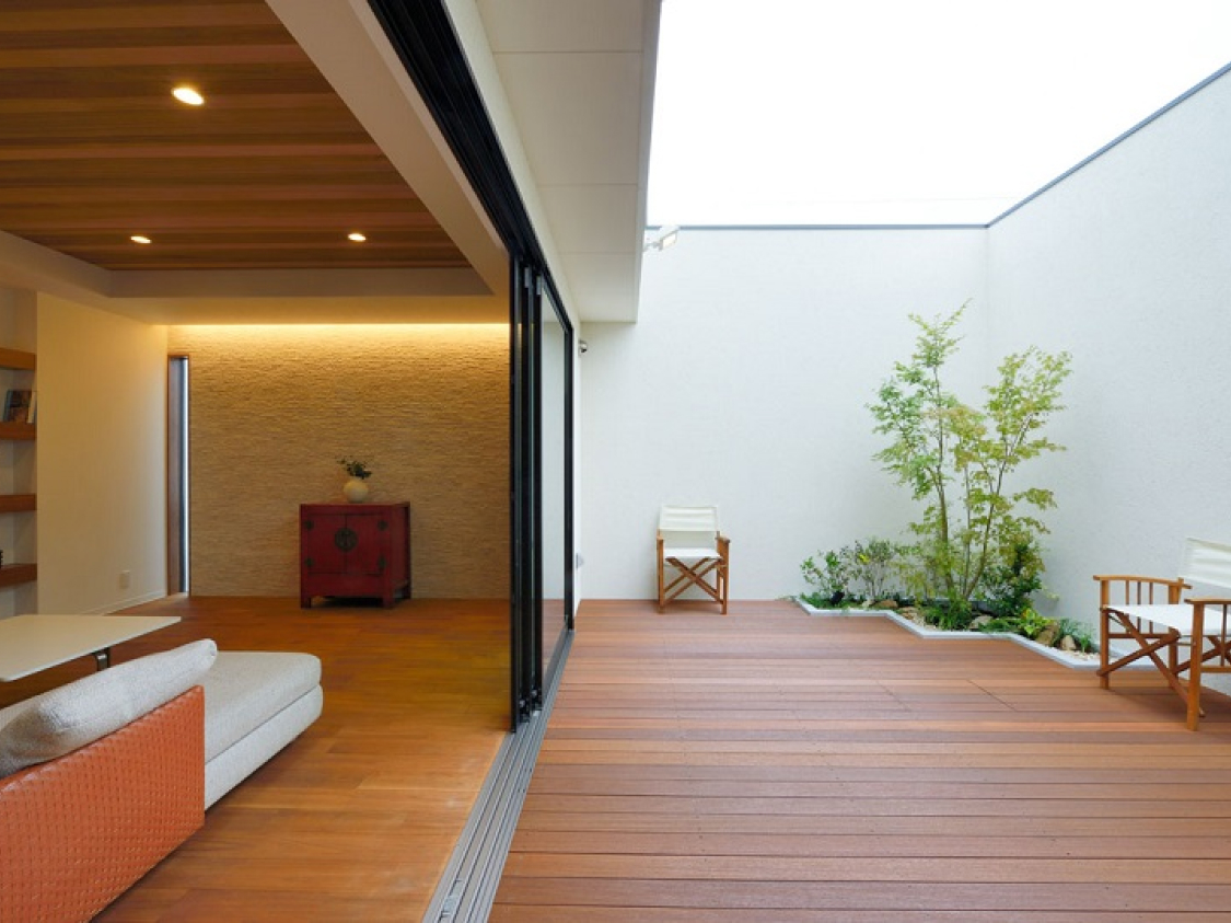 開放的なテラス空間